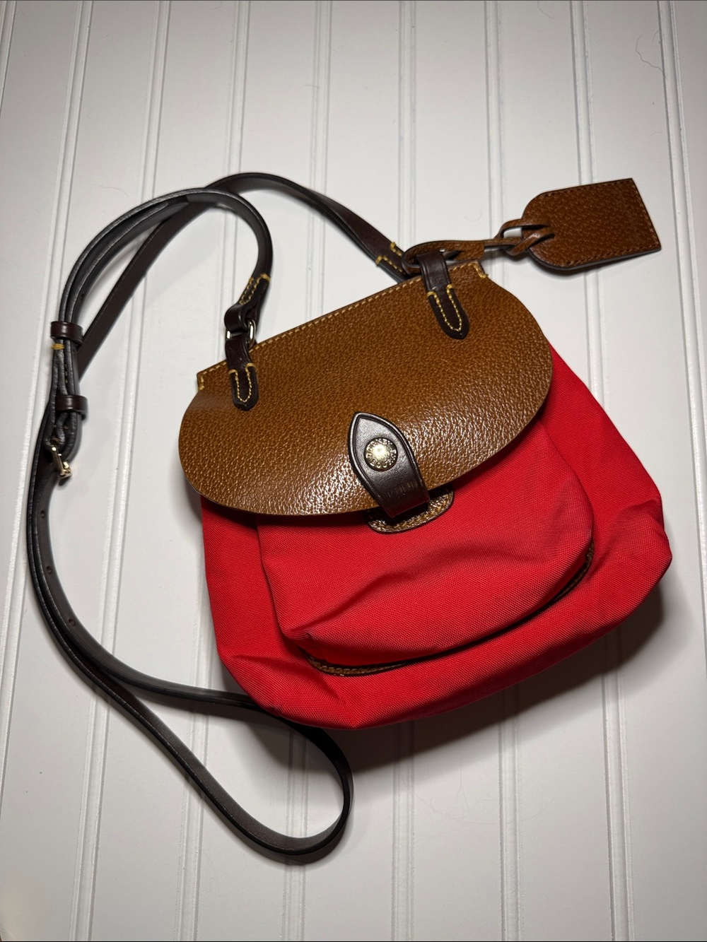 Dooney & Bourke Alto Saddle Bag EUC